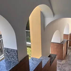  Affittacamere Casa Enzo Italia